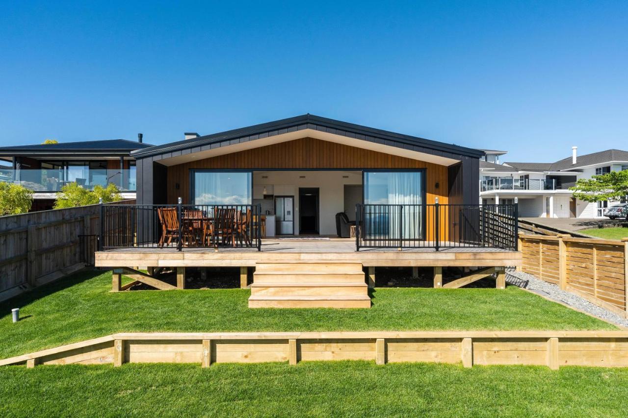 Lakeview Terrace - Taupo Holiday Home Luaran gambar